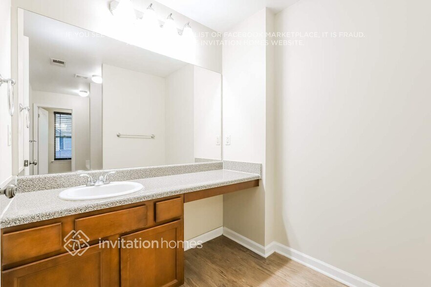 Building Photo - 321 Alcovy Way