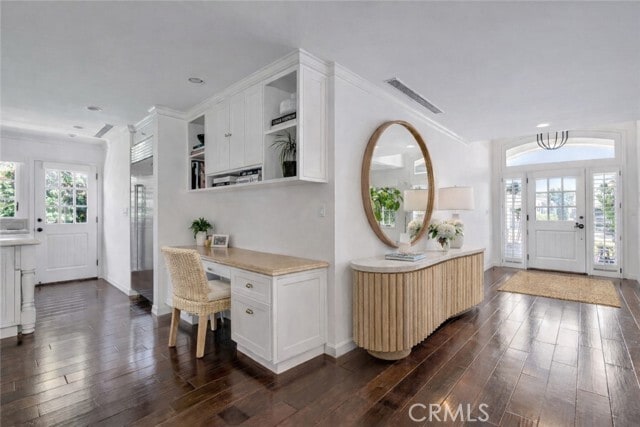 Building Photo - 1330 Santanella Terrace