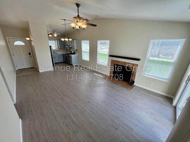 Building Photo - 1131 Whitegate Ct
