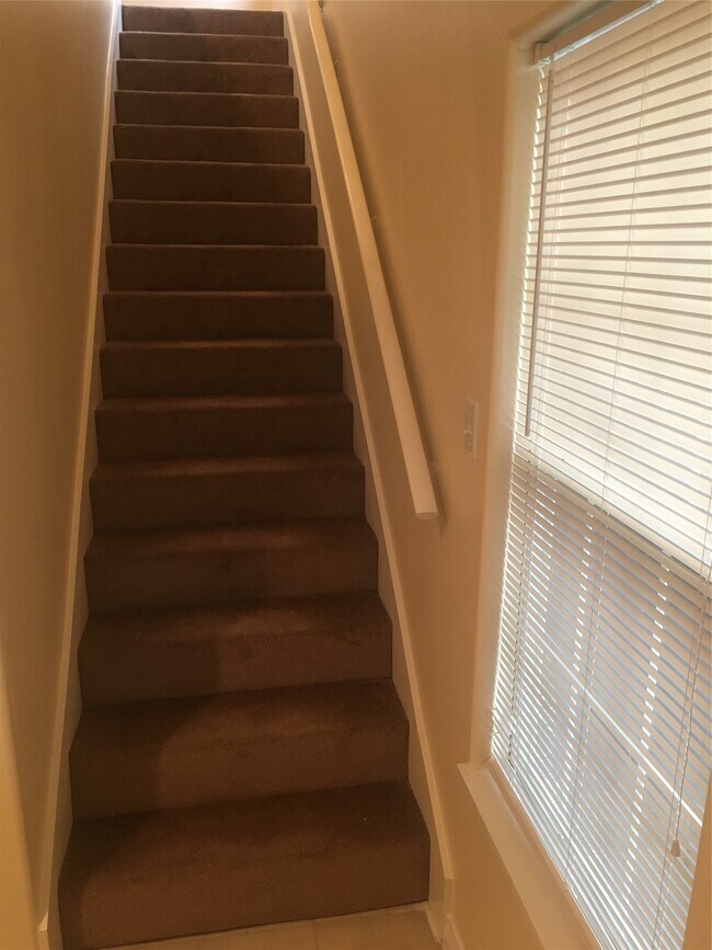 Building Photo - 10642 Logger Pines Trail