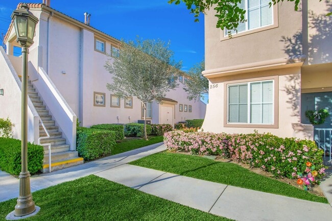 Building Photo - Arbor Lane Apartment Homes