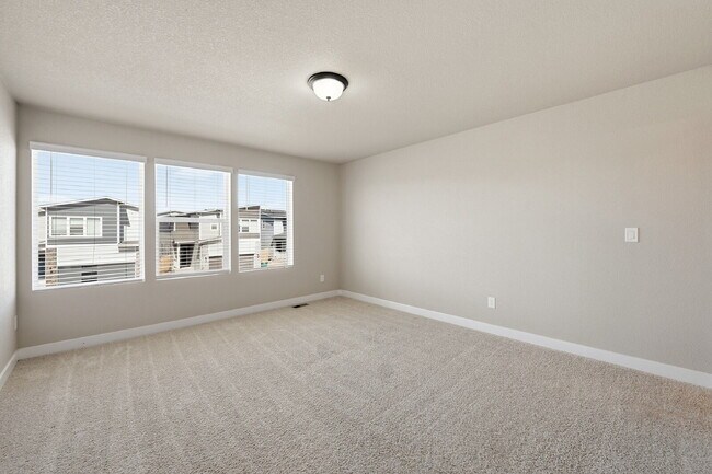 Building Photo - $2,340.95, 3 bed, 2.5 bath located in Colorado Springs with a fenced back yard