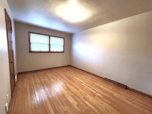 Building Photo - DG - 4520-4522 N 84th Street