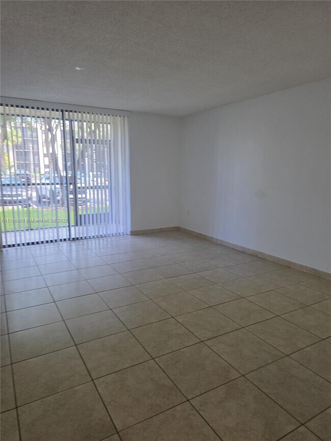 Building Photo - 8420 SW 133rd Avenue Rd