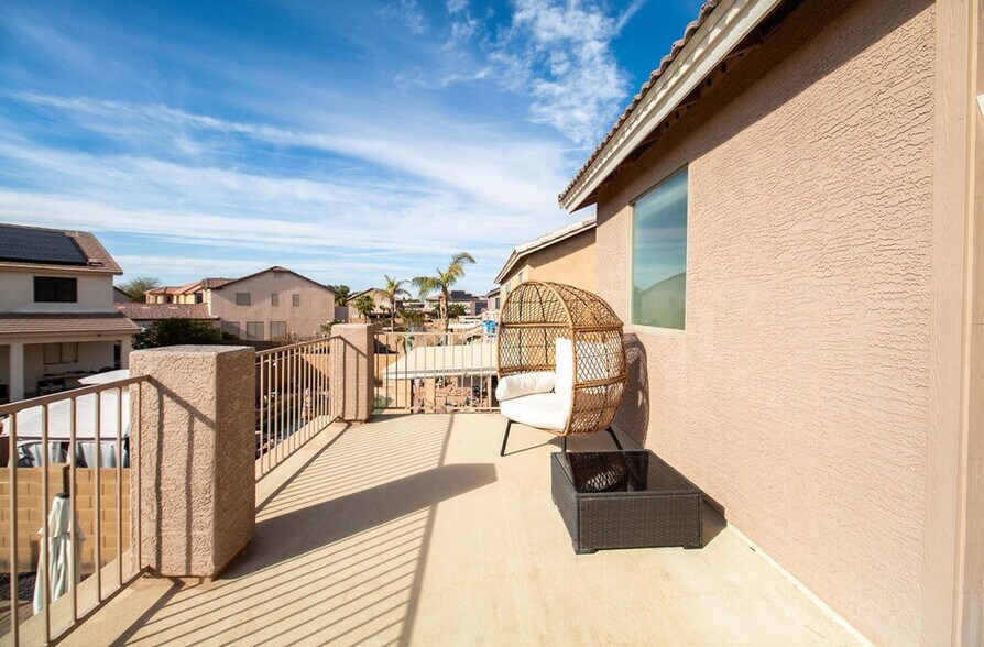 Building Photo - 1859 N Desert Willow St