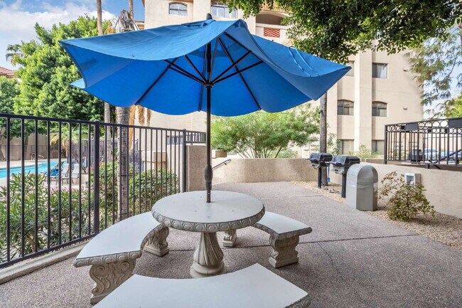 Building Photo - Biltmore Area Condo with Camelback Mountain View!