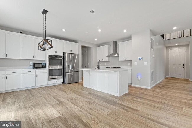 Building Photo - 5508 Redgum Ln