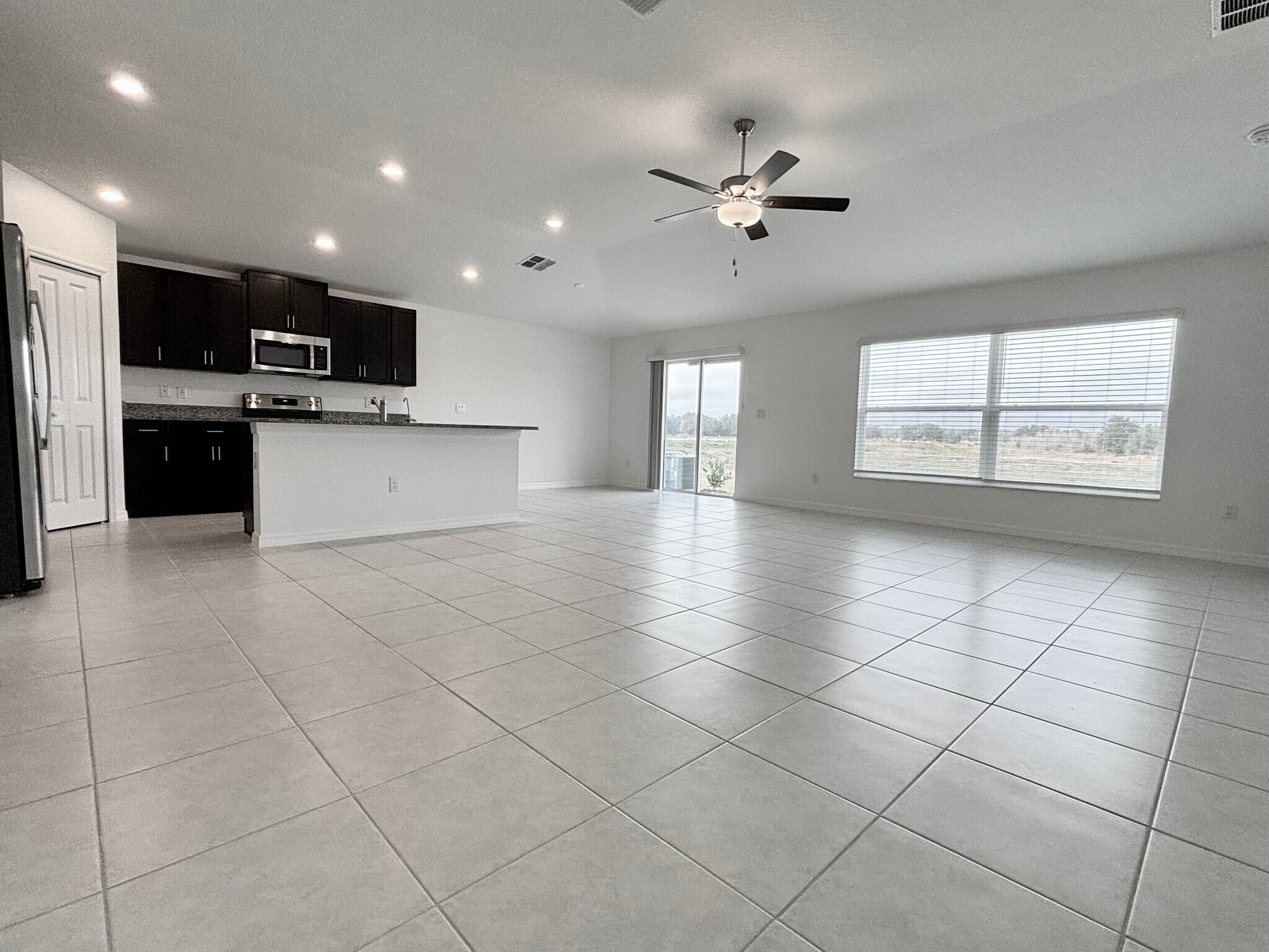 Building Photo - 11237 Linden Depot Rd