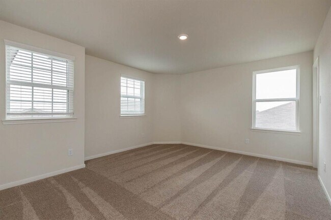 Building Photo - 20715 Nala Bear Dr