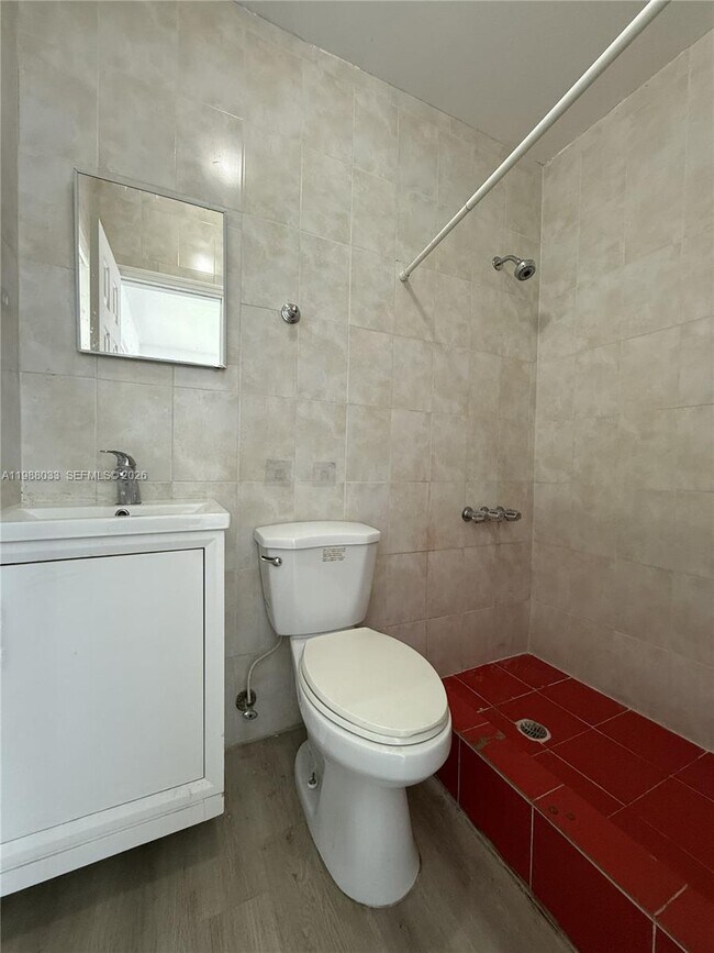 Building Photo - 1232 NW 8th Ct