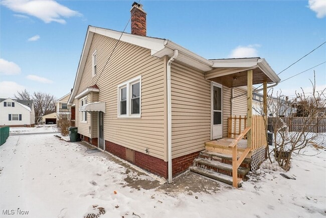 Building Photo - 10608 Wadsworth Ave