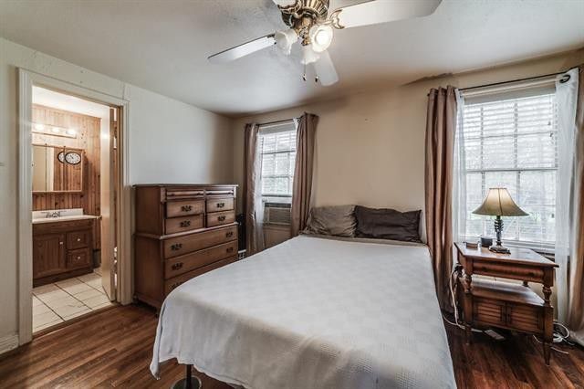 Building Photo - 214 University Ave