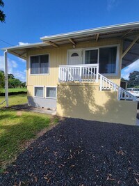 Building Photo - 525