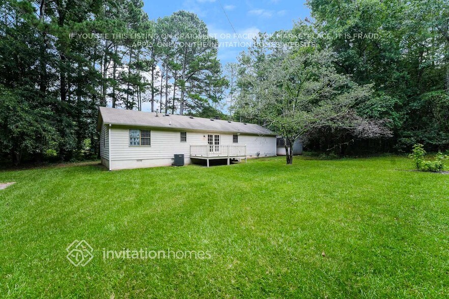 Building Photo - 2160 Flowery Branch Rd