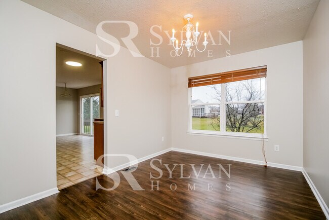 Building Photo - This stunning home is waiting for you!
