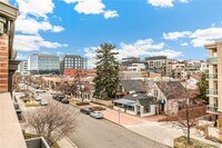 Building Photo - 350 Detroit St