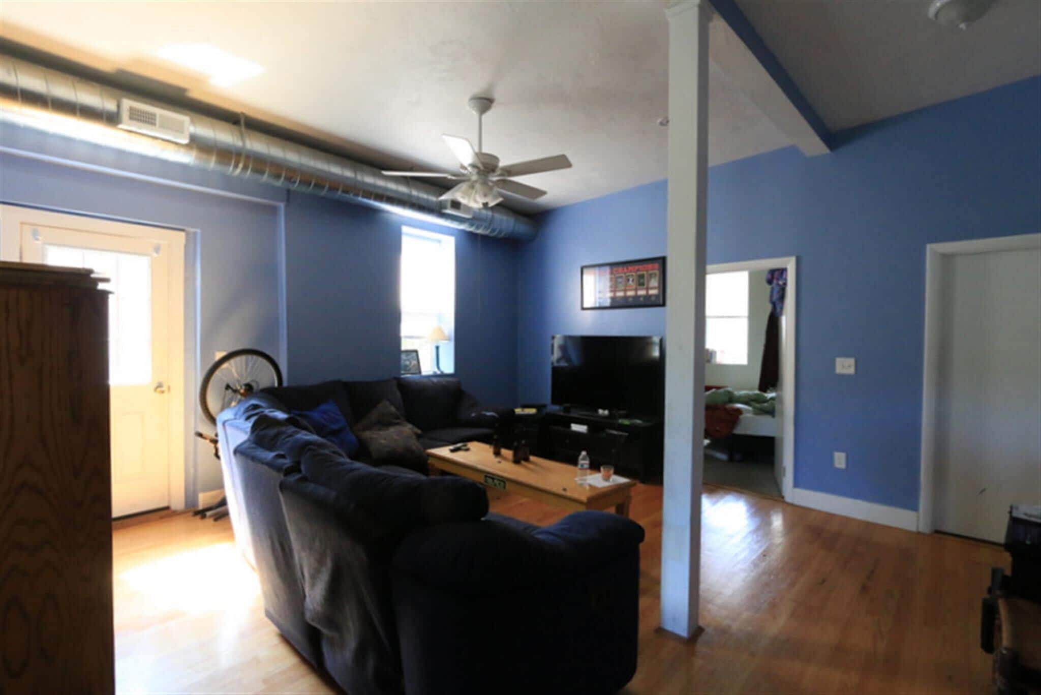 Building Photo - 205B Highland Ave
