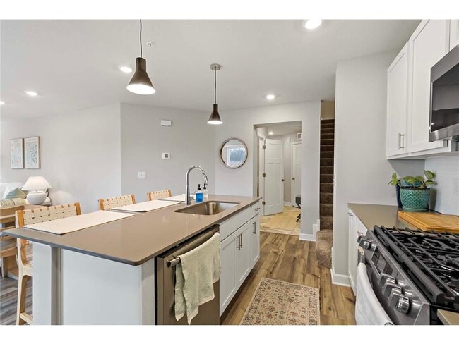 Building Photo - 10606 Weston Wy N