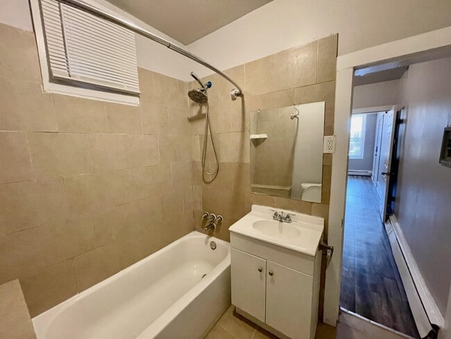 Building Photo - 1313 W Allegheny Ave