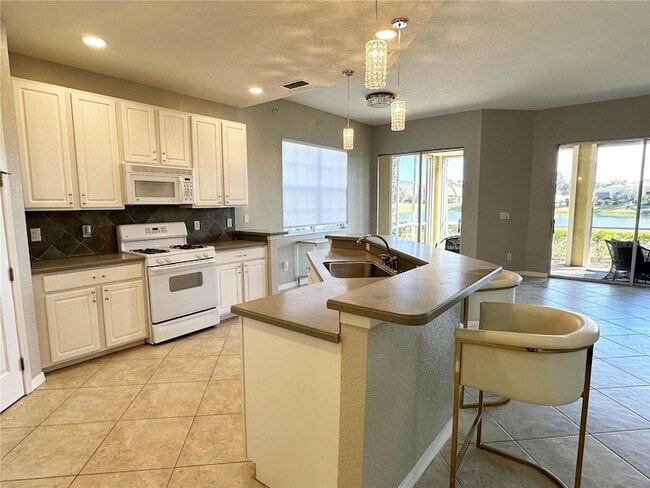 Building Photo - 1326 Emerald Dunes Dr