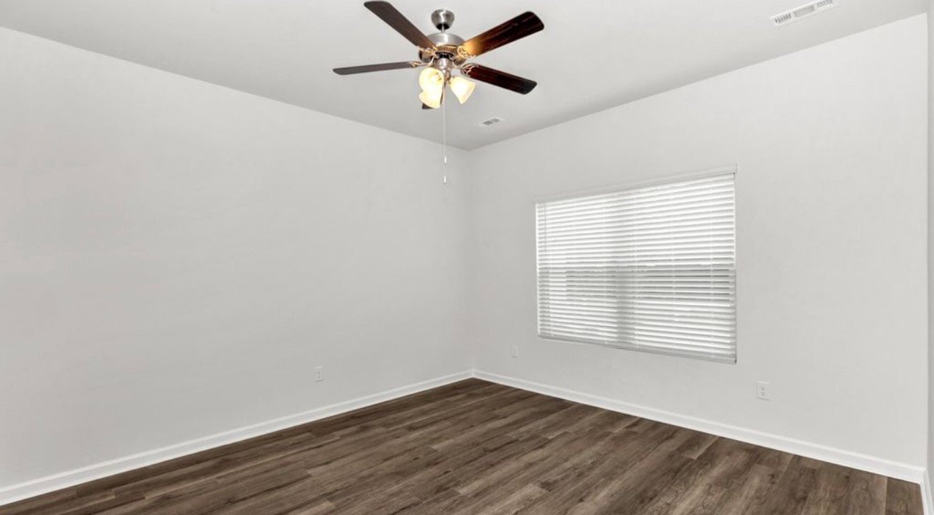 Building Photo - 217 Bay Pine Dr