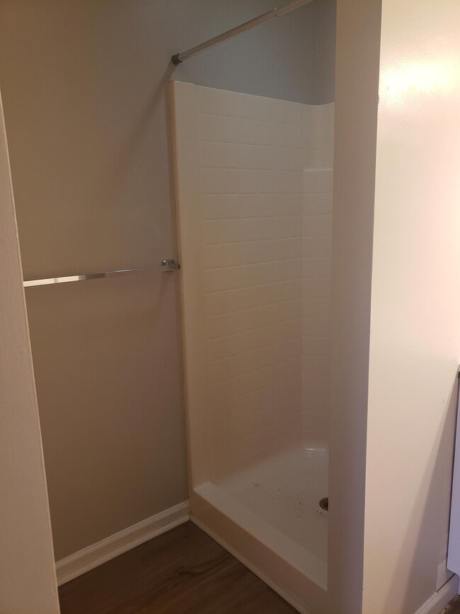 Building Photo - 304 Fireweed Ct