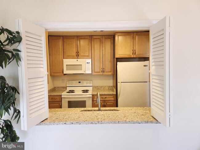Building Photo - 10456 Parthenon Ct