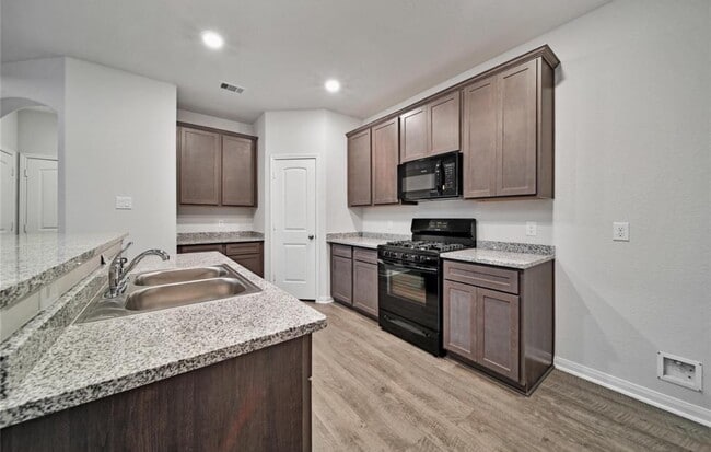 Building Photo - 14224 Grand Hls Dr