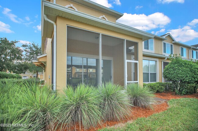 Building Photo - 14046 Saddlehill Ct