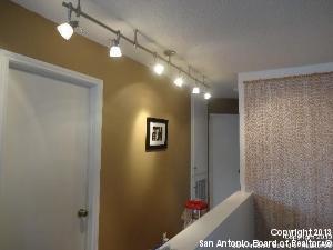 Building Photo - 8 Badgers Hills