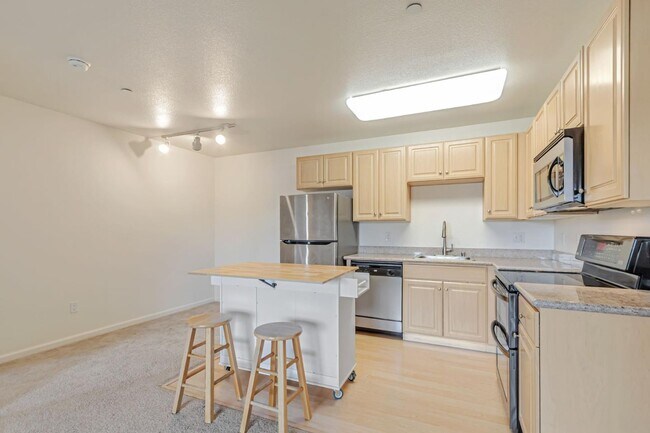 Building Photo - 3128 Loma Verde Dr