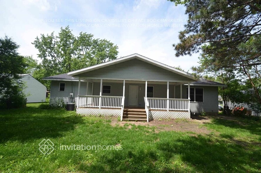 Building Photo - 7215 Thomas Ave S