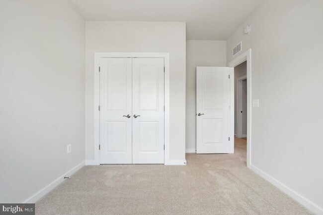 Building Photo - 1791 Cherry Birch St