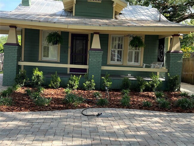 Primary Photo - 205 W Louisiana Ave