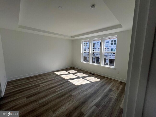 Building Photo - 10106 Donatello Dr