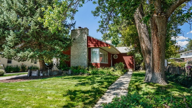 Building Photo - 1275 E Lavon Dr