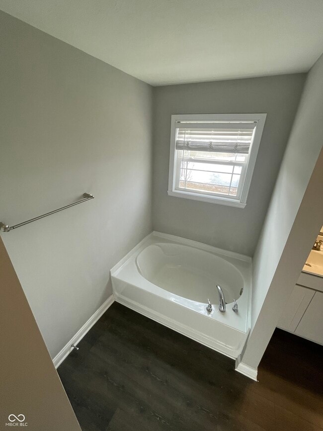 Building Photo - 7352 Doyal Dr