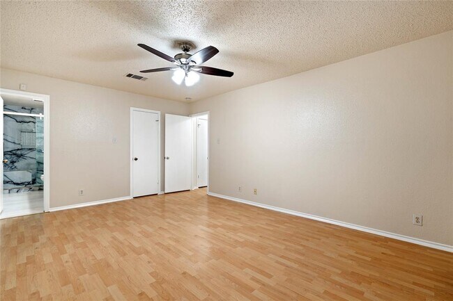Building Photo - 809 Betterman Dr