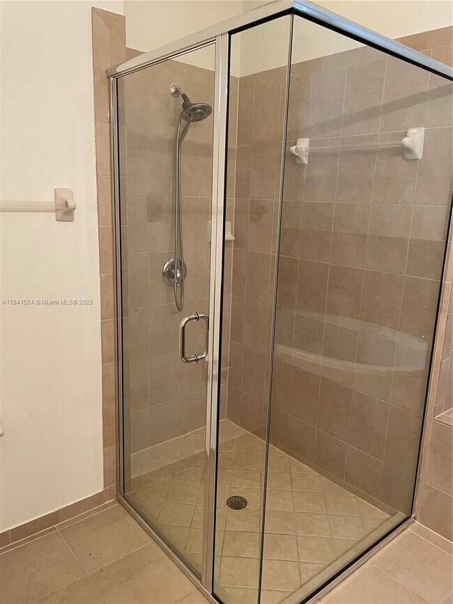 Building Photo - 15340 SW 176th Ln