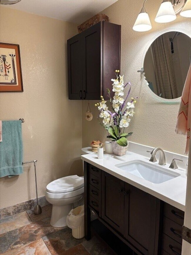 Building Photo - Welcome to this stunning 2-bedroom, 2-bathroom home, in Leisure World a 45+ Active Adult Resort C...