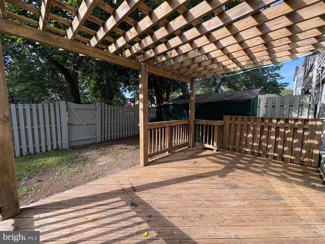 Building Photo - 4513 Squiredale Square