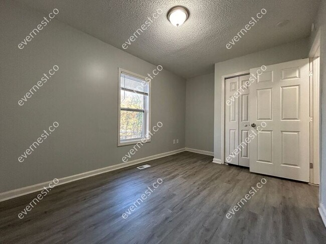 Building Photo - 1214 Bolton Rd NW