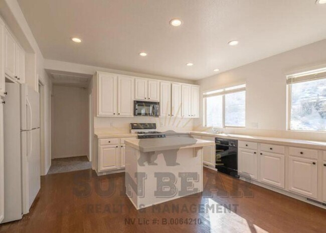 Building Photo - Beautiful Home in S. Reno!  (Rolling Hills...
