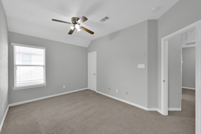 Building Photo - 167 Binnacle Ct