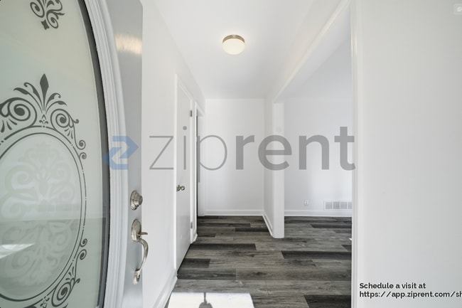 Building Photo - 2968 Sylvan Ramble Rd NE