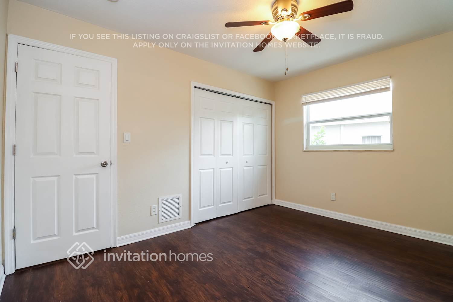 Building Photo - 2512 Casilla Wy S