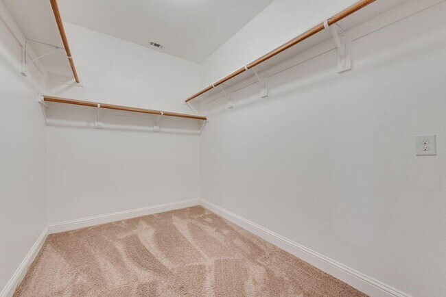 Building Photo - 1398 Caspian Dr