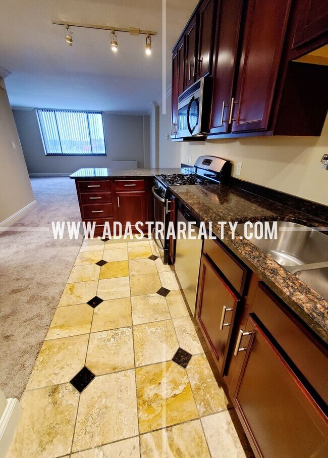 Building Photo - Ultimate Urban Living, Incredible Amenities!!-Beautiful Studio Apartment in Downtown KC-Coming SO...