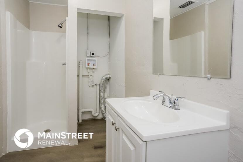 Building Photo - 11373 116th Ave N