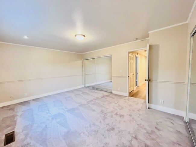 Building Photo - NEWLY RENOVATED- 4BD/2BA, Single-Family Home in Twin Creeks Area of San Ramon- Available NOW!